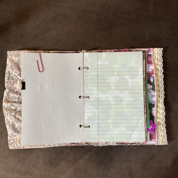 Handmade romantic floral altered binder journal 9” x 6.5” - Picture 6 of 17